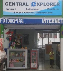 SE VEDE CAFE INTERNET EXCELENTE UBIOCACION ACREDITADO PEREIRA, COLOMBIA