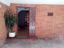 Casa en arriendo santa ana oriental id-7974 Bogot, Colombia