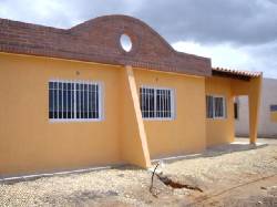 Rentahouse vende lindas casas en Maturin Puerto Ordaz, Venezuela