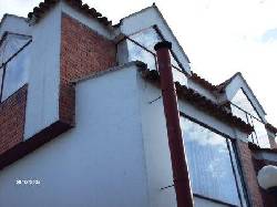 casa de tres niveles bogota, colombia