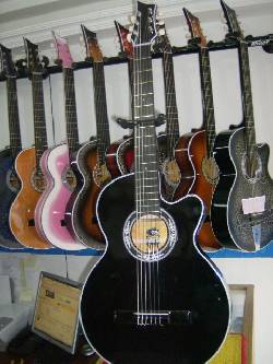 combo guitarra acustica $80.000 bogota, Colombia