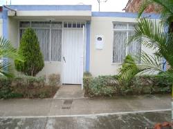 Bonita casa en giron, santander bucaramanga, colombia