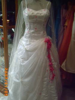 VENDO HERMOSO VESTIDO NOVIA BLANCO LARGO bogota, colombia