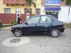 mazda 121lx modelo 1998 verde medellin, colombia