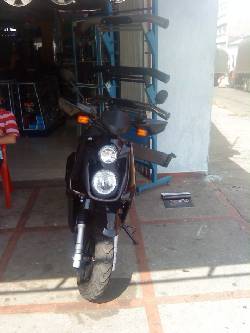 VENDE YAMAHA BWS 4 TIEMPOS BUCARAMANGA, COLOMBIA