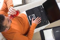 GENERE DINERO TRABAJANDO DESDE INTERNET cali, colombia