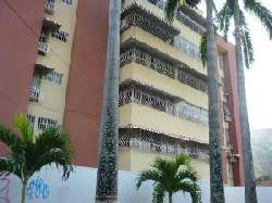 Apartamento en alquiler 2600 El Limon Maracay, Venezuela