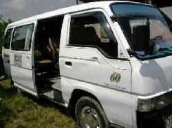 vendo buseta NISSAN URVAN ...15 PASAJEROS cali, colombia