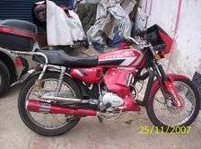 excelente moto 125cc marca Titania bogota, colombia