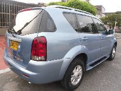 VENDO CAMIONETA REXTON CALI, COLOMBIA