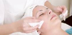 SE REQUIERE DE ESTETICISTA CON EXPERIENCIA bogota, Colombia