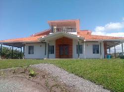 VENTA CASA/LOTE CAMPESTRE 10000 m2 Pereira, Colombia