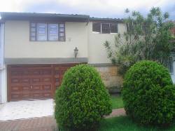 Hermosa Casa Remodelada en La Castellana!!!! Medellin, Colombia