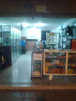 VENDO CAFE INTERNET BARATO RENTABLE ACREDITADO Cali, Colombia