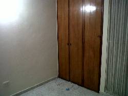 Alquilo habitacion bogota, colombia