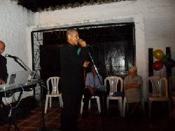 OFREZCO EXCELENTE SHOW DE SOLISTA , MUSICA CROSSOVER  cali, colombia