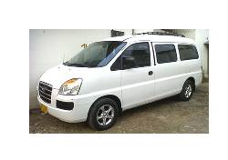 VENDO O FINANCIO MINIBUS HYUNDAI H1 MOD 2012 BOGOTA, COLOMBIA