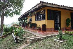 ALQUILER CASA CAMPESTRE CALI, COLOMBIA