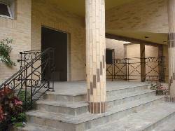 ALTIOR VENDE HERMOSA QUINTA EN GUATAPARO C.C Valencia, Venenzuela