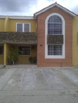 ALTIOR VENDE HERMOSO TOWNHOUSE EN SAN DIEGO Valencia, Venenzuela