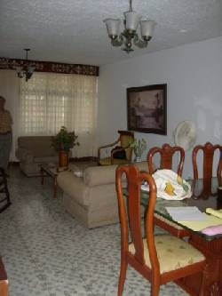 VENDO CASA DEPARTAMENTAL ER PISO $135.000.000 Cali (Valle), Colombia