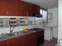 Economico Apartamento Los Colores Medellin, Colombia