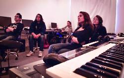 ESTUDIA ARTES DIGITALES  Bogot, Colombia