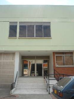 Vendo edificio 2 pisos 2.400 Millones cali, colombia