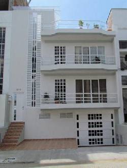 Se vende espectacular casa en Prados del Limonar 132mt2 cali, colombia