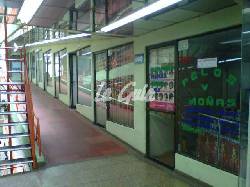 se arrienda local comercial en el centro bogota, colombia