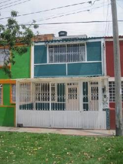 EXCELENTE OPORTUNIDAD  CASA RENTABLE MUZU Bogota, Colombia