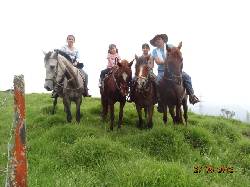 ECOTURISMO - CABALGATAS manizales, Colombia