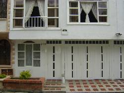 Vendo casa  Altos de Guadalajara en Buga cali, colombia