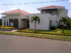 CASA CAMPESTRE CON PISCINA MODERNA cali, colombia