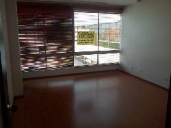 VENTA OFICINA REMODELADA HOLGUINES $100 MILLONES cali, colombia