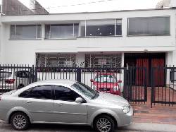 CASA COMERCIAL EN ARRIENDO CHICO NAVARRA ID-8100 Bogot, Colombia