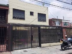 Casa comercial en arriendo andes vizcaya id-8044 Bogot, Colombia