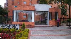 APARTAMENTO EN ARRIENDO LAGOS DE CORDOBA ID-8099 Bogot, Colombia