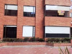 APARTAMENTO EN ARRIENDO LOS LAGARTOS ID-8175 Bogot, Colombia