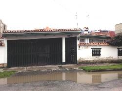 CASA COMERCIAL EN ARRIENDO EL CONTADOR ID-8191 Bogot, Colombia