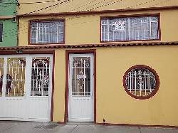 CASA EN ARRIENDO SANTA RITA S-437-1056 Bogot, Colombia