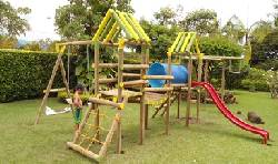 JUEGOS  MODULARES-PARQUE INFANTIL. BOGOTA, COLOMBIA