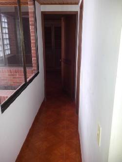 APARTAMENTO EN ARRIENDO PASADENA S-469-195 Bogot, Colombia