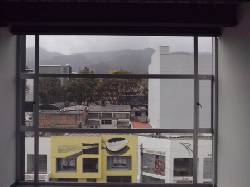 Oficina comercial en arriendo antiguo country s4371093 Bogot, Colombia