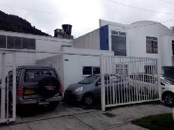 APARTAMENTO EN ARRIENDO SANTA BARBARA S-437-1165  Bogot, Colombia