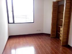 APARTAMENTO EN ARRIENDO SANTA BARBARA S-437-1177  Bogot, Colombia