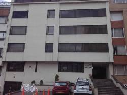 APARTAMENTO EN ARRIENDO CHICO NAVARRA S-437-1218  Bogot, Colombia