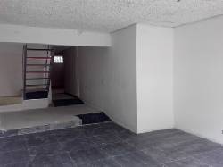 LOCAL COMERCIAL EN ARRIENDO SANTA BARBARA S-437-1248  Bogot, Colombia