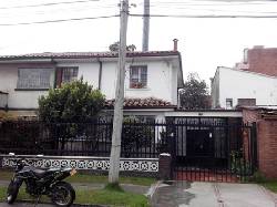 CASA EN ARRIENDO TEUSAQUILLO S-437-1221  Bogot, Colombia