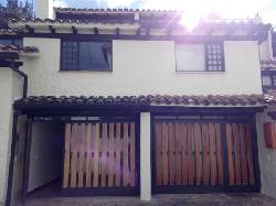 Casa en arriendo santa la calleja s4371175 Bogot, Colombia
